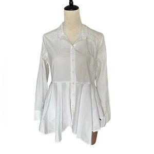 HD in Paris white peplum button down shirt blouse classic flowy too
Bin 3